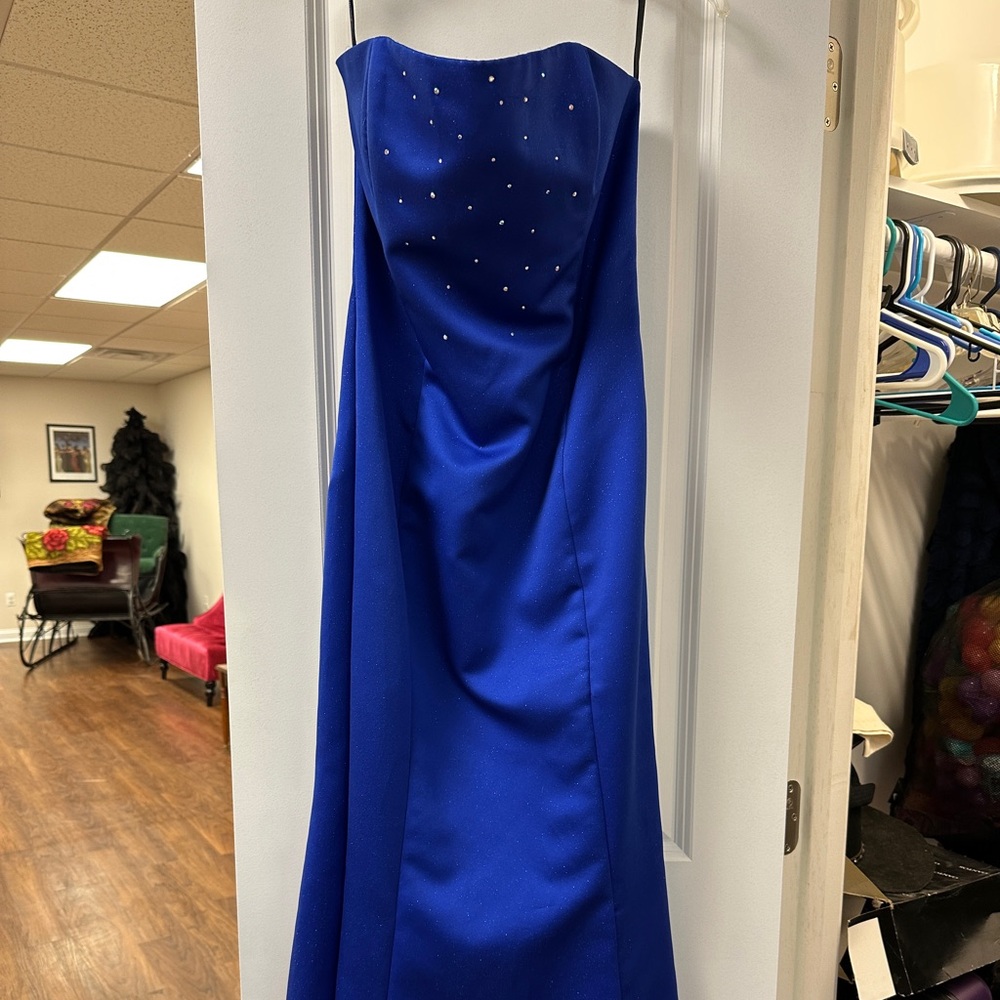 Strapless long dress